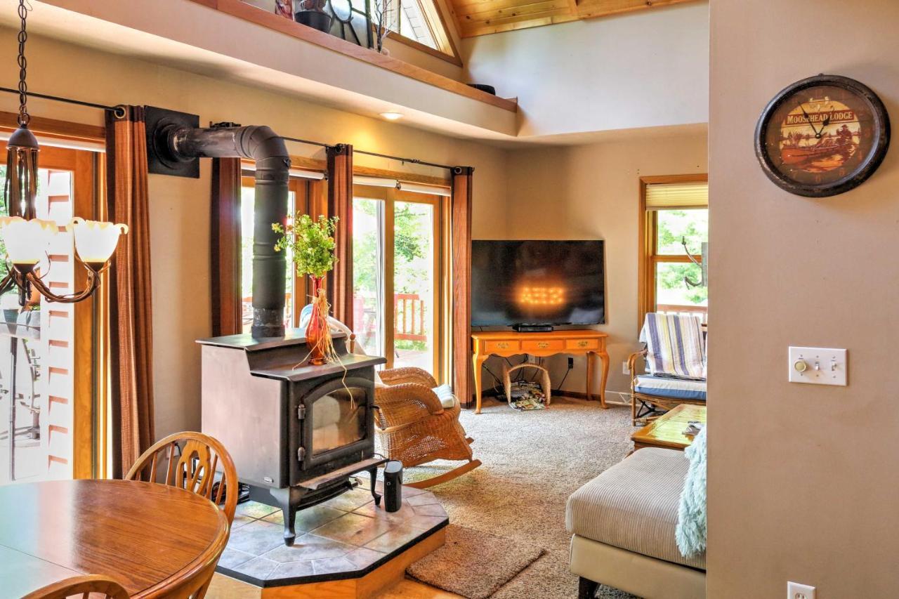 Roomy House On 2 Acres - 2 Mi To Egg Harbor Beach! Eksteriør bilde