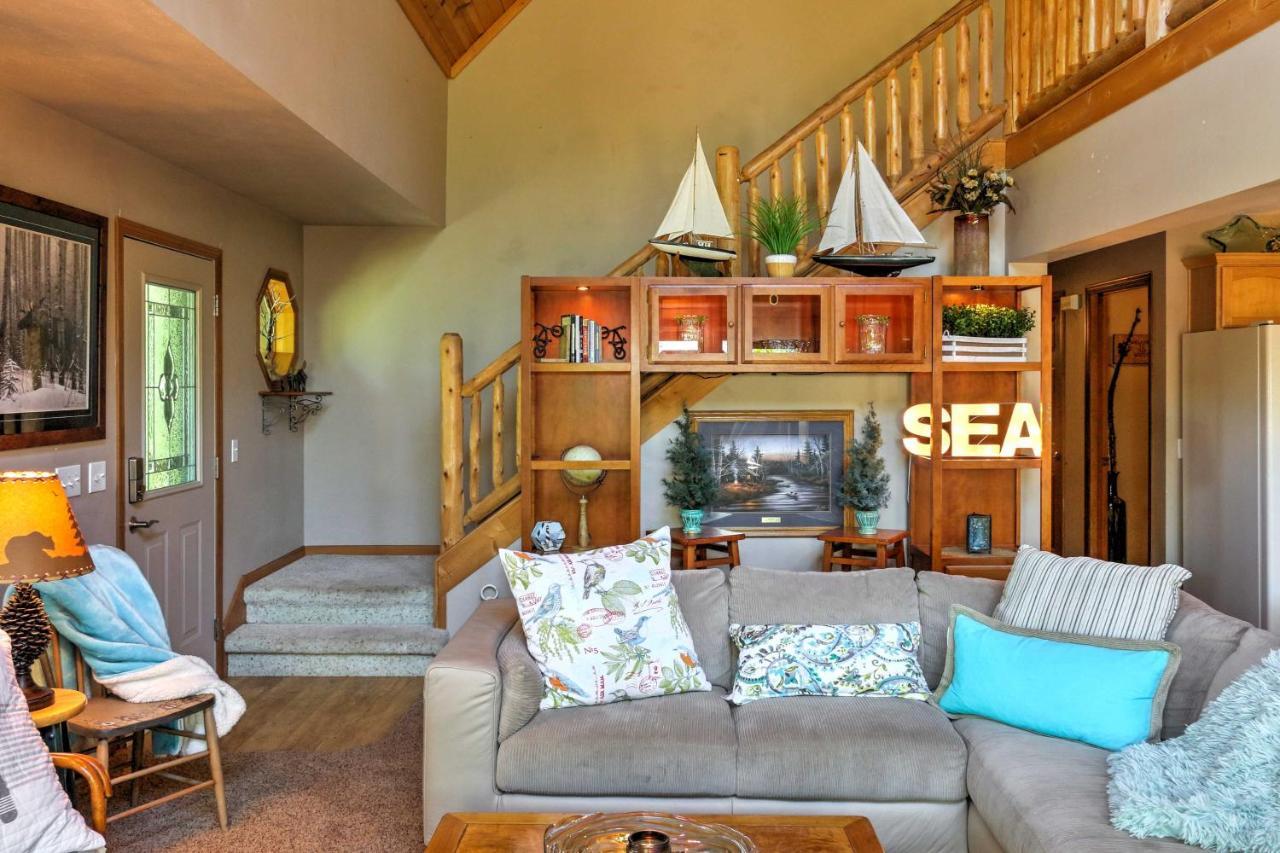 Roomy House On 2 Acres - 2 Mi To Egg Harbor Beach! Eksteriør bilde